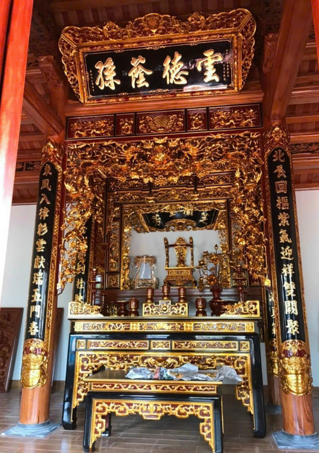 Mẫu gian thờ theo lối cổ 3 gian 029