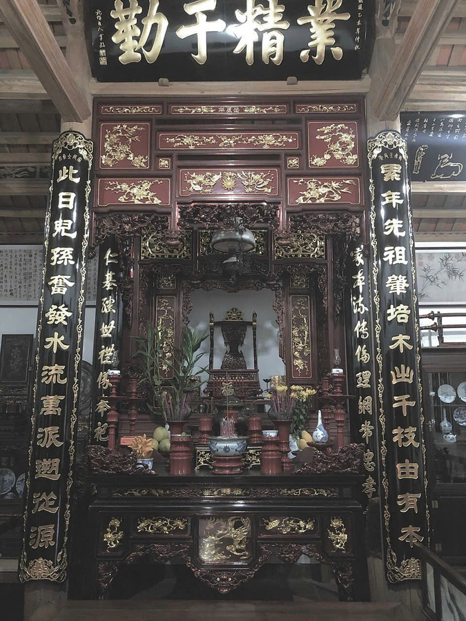 Mẫu gian thờ theo lối cổ 3 gian 028