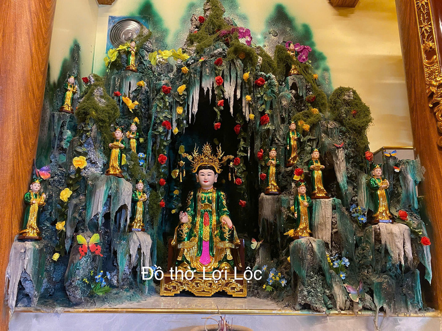 Mẫu gian thờ theo lối cổ 3 gian 007
