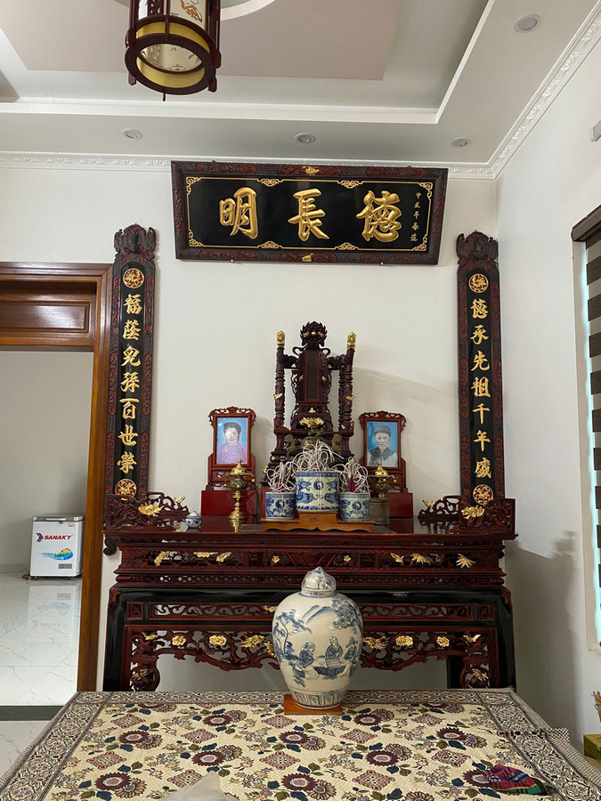 Mẫu ban thờ truyền thống cho nhà hiện đại 001